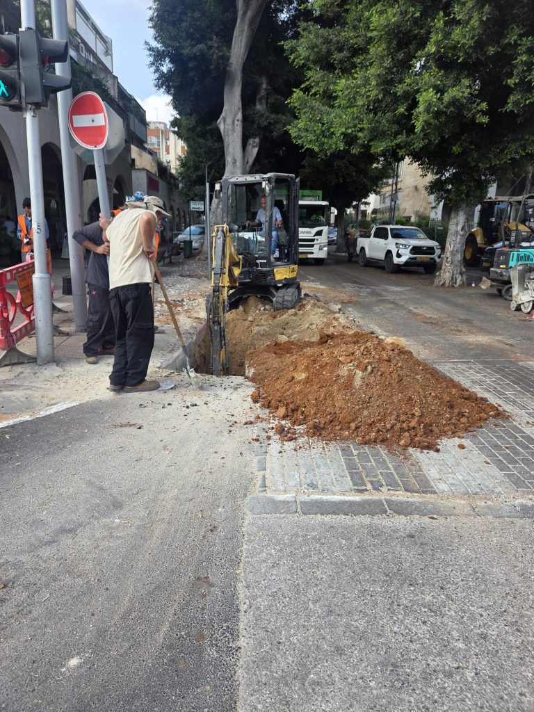 השבוע החלו העבודות ברחוב הרצל בכפר סבא במסגרת התחדשות רחוב ויצמן